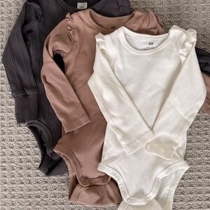 H&M Long Sleeve Ribbed Onesies - White, Brown, Grey